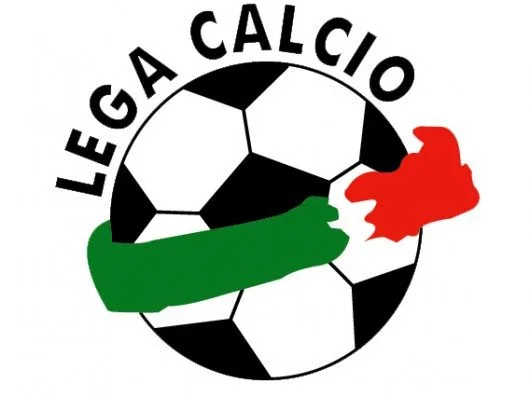 Le azioni Juventus e Roma si sostituiscono ai giocatori in campo.