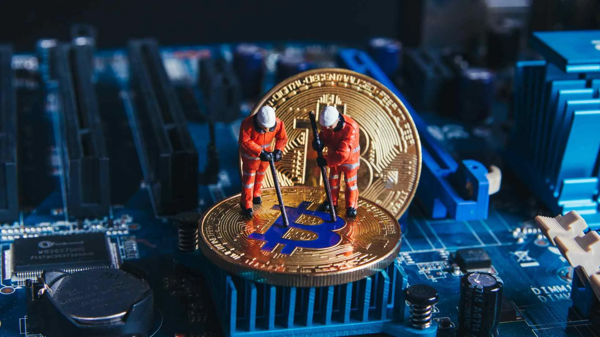 Il mining di bitcoin e di altre criptovalute è uno dei fattori maggiormente tenuti in considerazione da chi fa trading sul loro valore e dagli investitori che holdano.